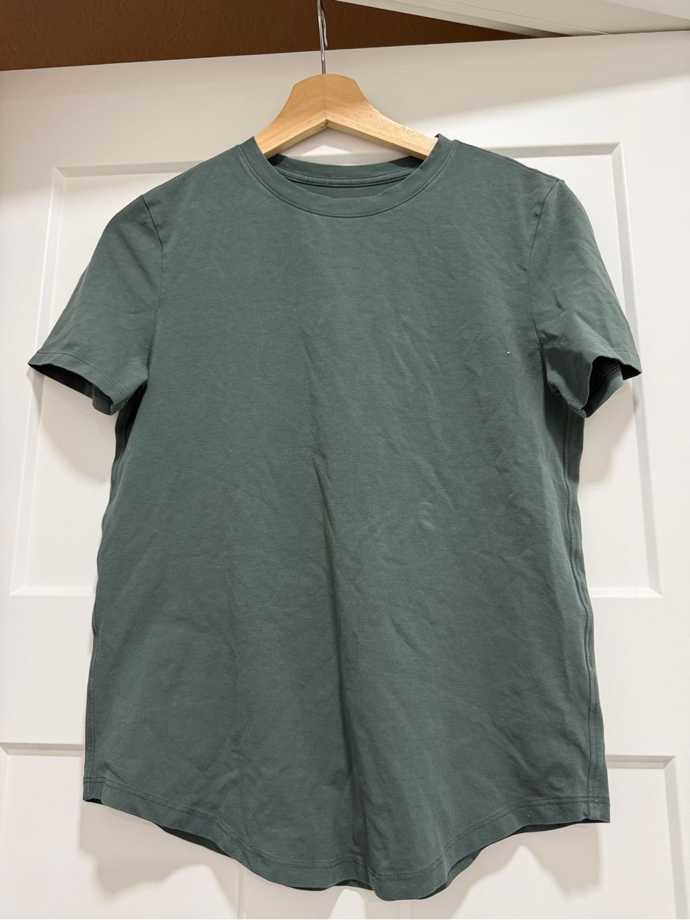 lululemon athletica Men's Short-Sleeve Crew Tee in Dusty Sage Green